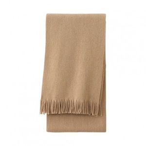 UNIQLO HEATTECH Knit Scarf in Camel